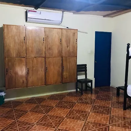 Mamabella Hostel *