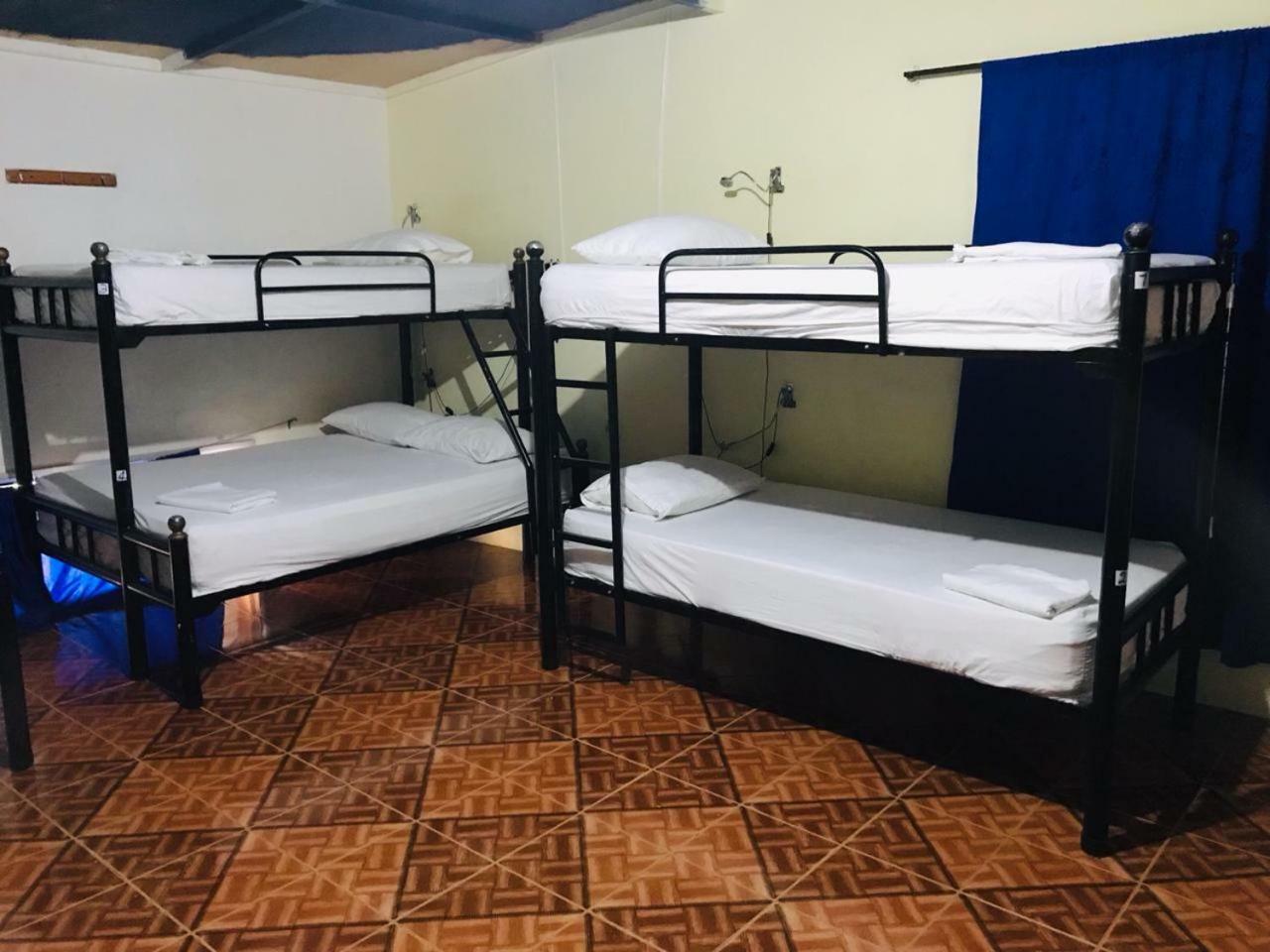 Mamabella Hostal